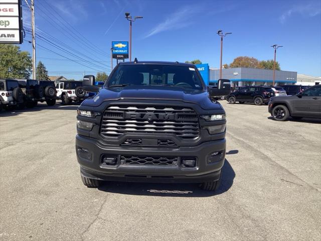 2026 RAM 2500 RAM 2500 TRADESMAN CREW CAB 4X4 64 BOX