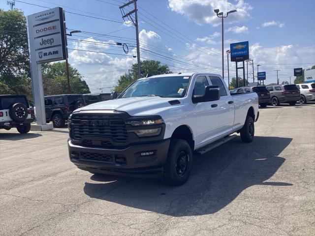 2026 RAM Ram 2500 RAM 2500 TRADESMAN CREW CAB 4X4 8 BOX
