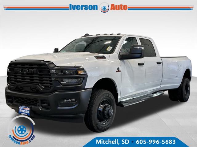 2026 RAM Ram 3500 RAM 3500 TRADESMAN CREW CAB 4X4 8 BOX