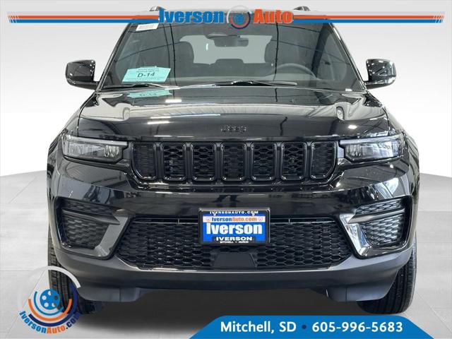 2025 Jeep Grand Cherokee GRAND CHEROKEE ALTITUDE 4X4