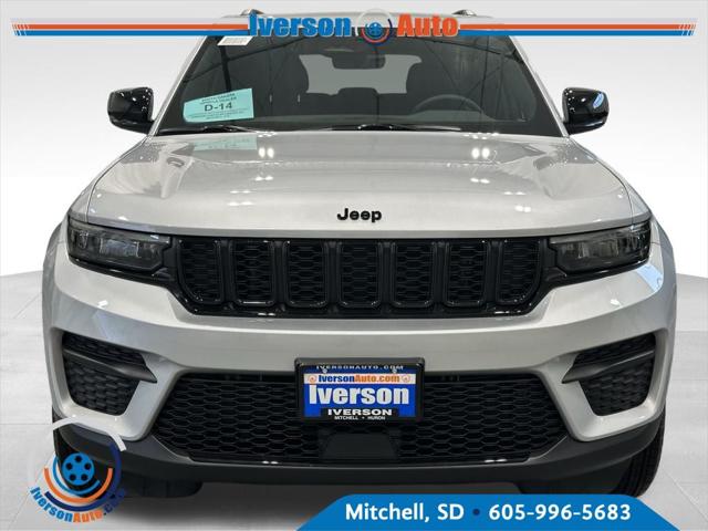 2025 Jeep Grand Cherokee GRAND CHEROKEE ALTITUDE 4X4