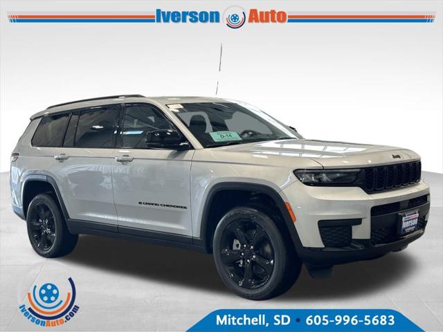 2025 Jeep Grand Cherokee GRAND CHEROKEE L ALTITUDE 4X4 2025 Jeep Grand Cherokee GRAND CHEROKEE L ALTITUDE 4X4