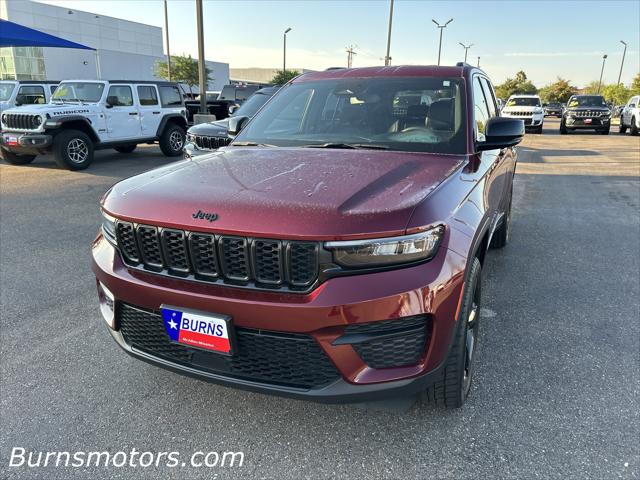 2023 Jeep Grand Cherokee Altitude 4x2 2023 Jeep Grand Cherokee Altitude 4x2