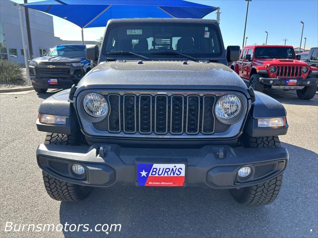 2024 Jeep Gladiator Nighthawk