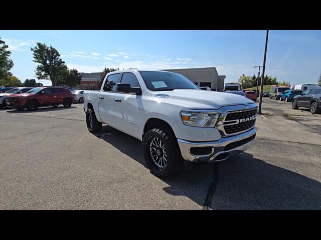 2024 RAM 1500 Big Horn Crew Cab 4x4 57 Box 2024 RAM 1500 Big Horn Crew Cab 4x4 57 Box