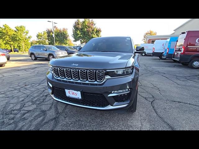 2022 Jeep Grand Cherokee Summit 4x4