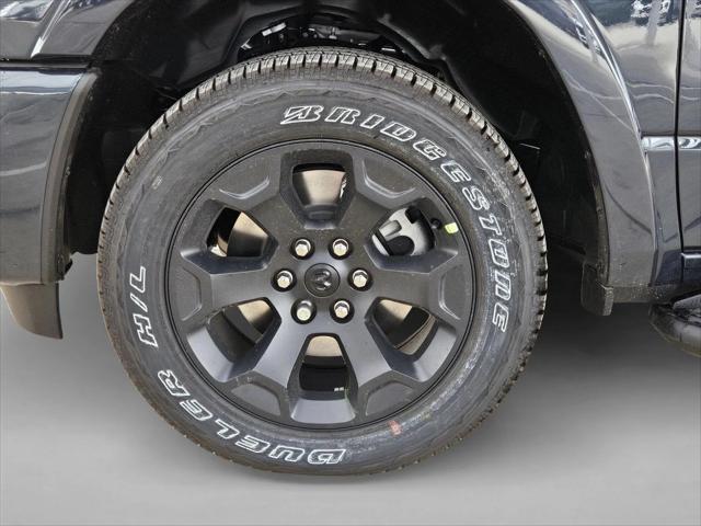 2026 Ram 1500 Lone Star Crew Cab 4x4 5'7" Box