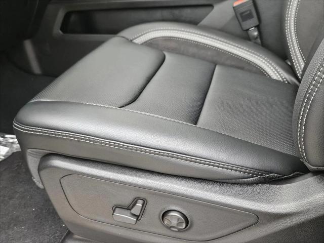 2026 Ram 1500 Rebel Crew Cab 4x4 5'7" Box