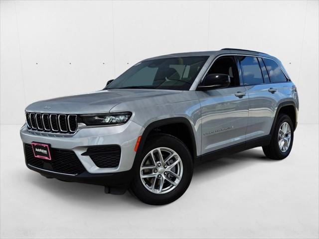 2025 Jeep Grand Cherokee GRAND CHEROKEE LAREDO X 4X2