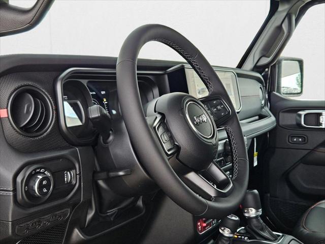 2025 Jeep Gladiator GLADIATOR RUBICON 4X4