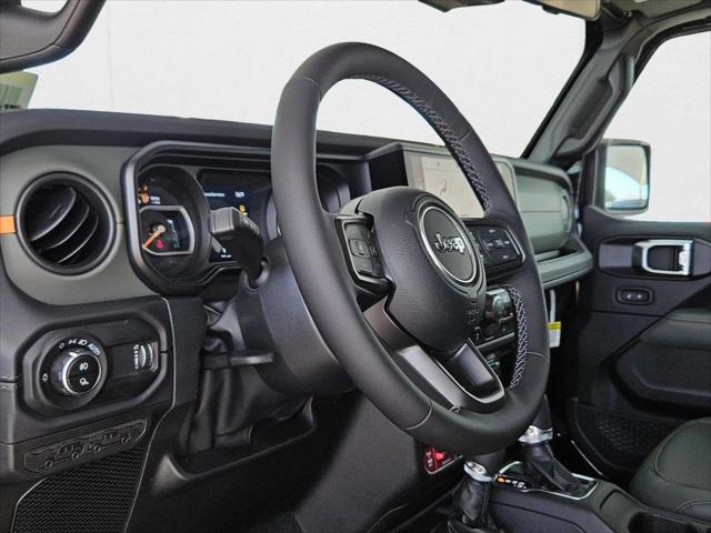 2025 Jeep Gladiator GLADIATOR MOJAVE 4X4