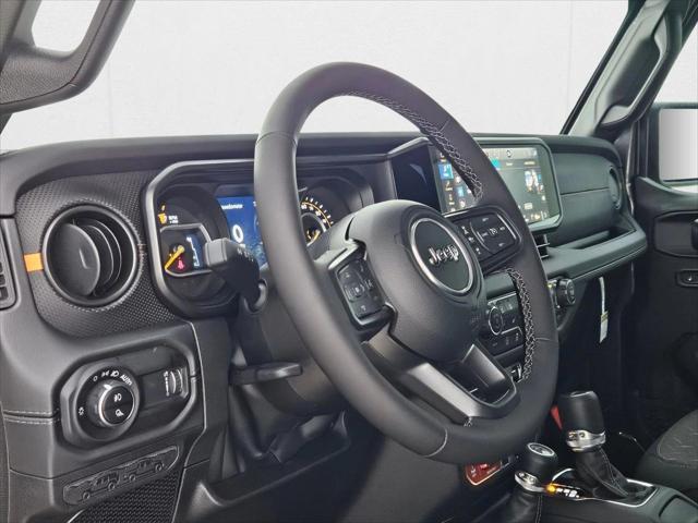 2025 Jeep Gladiator GLADIATOR MOJAVE 4X4