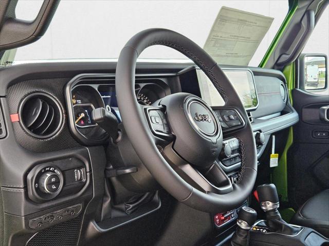 2025 Jeep Gladiator GLADIATOR RUBICON 4X4