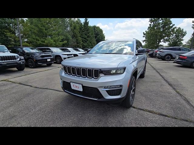 2025 Jeep Grand Cherokee GRAND CHEROKEE LIMITED 4X4 2025 Jeep Grand Cherokee GRAND CHEROKEE LIMITED 4X4