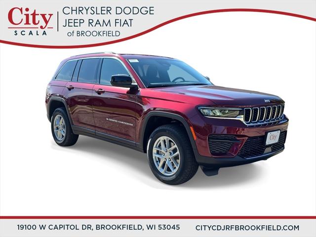2025 Jeep Grand Cherokee GRAND CHEROKEE LAREDO X 4X4