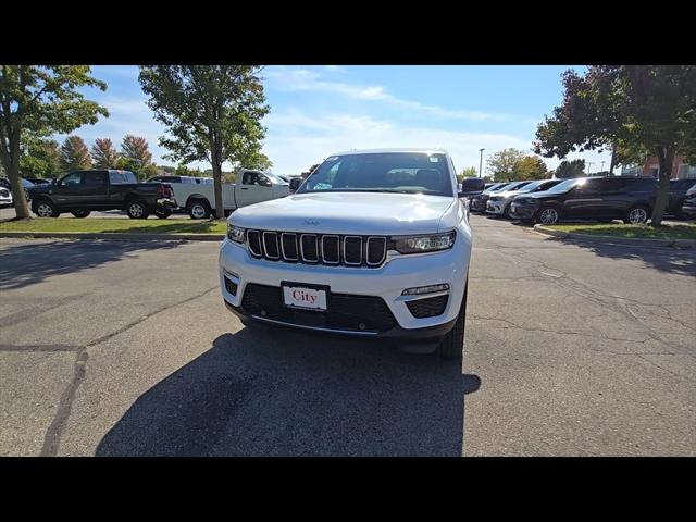 2025 Jeep Grand Cherokee GRAND CHEROKEE LIMITED 4X4 2025 Jeep Grand Cherokee GRAND CHEROKEE LIMITED 4X4