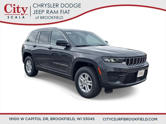 2025 Jeep Grand Cherokee GRAND CHEROKEE LAREDO 4X4