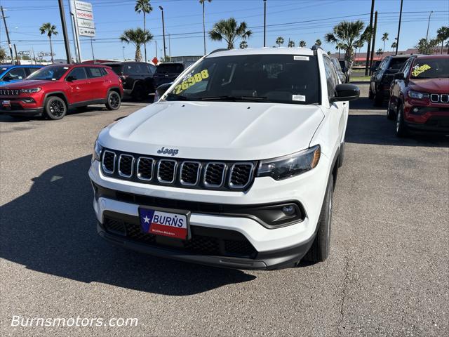 2025 Jeep Compass COMPASS LATITUDE 4X4