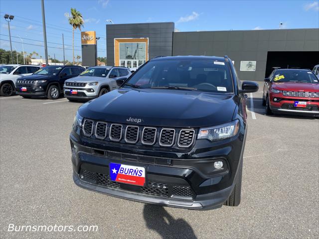 2025 Jeep Compass COMPASS LATITUDE 4X4
