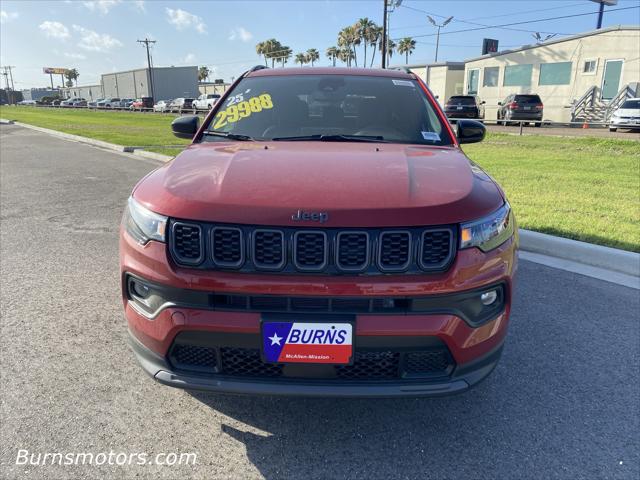 2025 Jeep Compass COMPASS LATITUDE 4X4