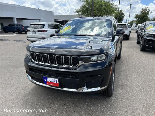 2025 Jeep Grand Cherokee GRAND CHEROKEE L LAREDO 4X2 2025 Jeep Grand Cherokee GRAND CHEROKEE L LAREDO 4X2