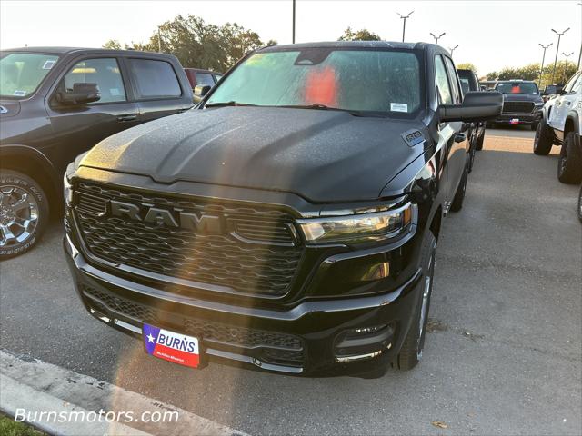 2025 RAM Ram 1500 RAM 1500 TRADESMAN CREW CAB 4X2 57 BOX 2025 RAM Ram 1500 RAM 1500 TRADESMAN CREW CAB 4X2 57 BOX