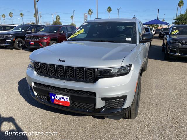 2025 Jeep Grand Cherokee GRAND CHEROKEE L ALTITUDE 4X2 2025 Jeep Grand Cherokee GRAND CHEROKEE L ALTITUDE 4X2