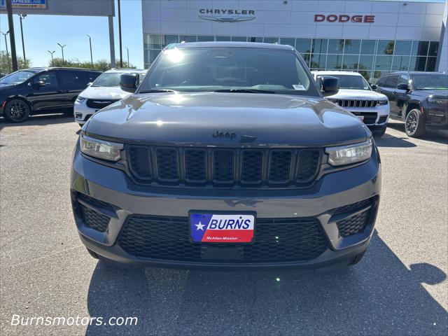 2025 Jeep Grand Cherokee GRAND CHEROKEE ALTITUDE 4X2 2025 Jeep Grand Cherokee GRAND CHEROKEE ALTITUDE 4X2