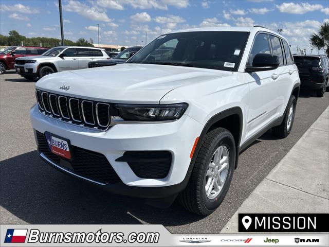 2025 Jeep Grand Cherokee GRAND CHEROKEE LAREDO 4X2 2025 Jeep Grand Cherokee GRAND CHEROKEE LAREDO 4X2