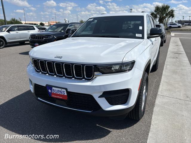 2025 Jeep Grand Cherokee GRAND CHEROKEE LAREDO 4X2 2025 Jeep Grand Cherokee GRAND CHEROKEE LAREDO 4X2