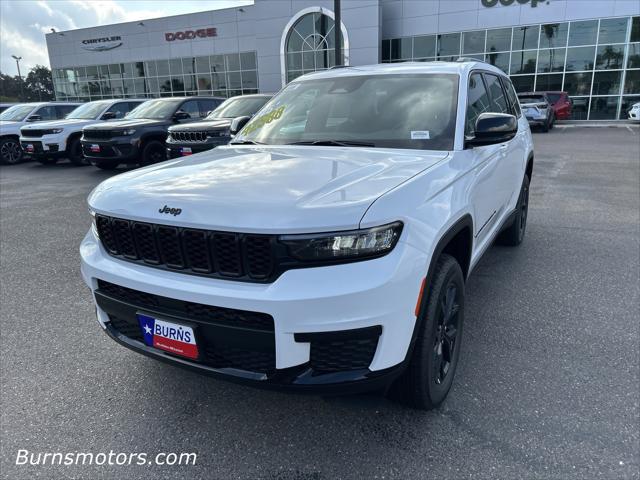 2025 Jeep Grand Cherokee GRAND CHEROKEE L ALTITUDE 4X2 2025 Jeep Grand Cherokee GRAND CHEROKEE L ALTITUDE 4X2