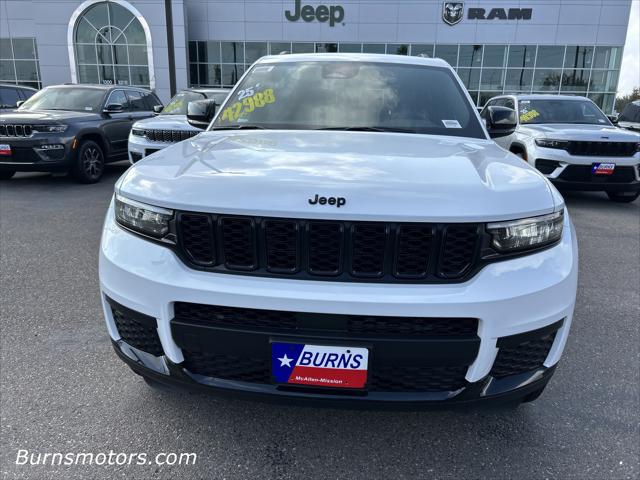 2025 Jeep Grand Cherokee GRAND CHEROKEE L ALTITUDE 4X2 2025 Jeep Grand Cherokee GRAND CHEROKEE L ALTITUDE 4X2