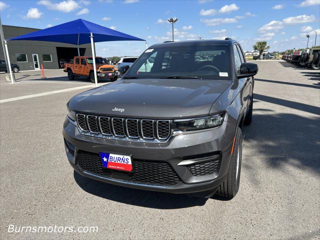 2025 Jeep Grand Cherokee GRAND CHEROKEE LAREDO 4X2 2025 Jeep Grand Cherokee GRAND CHEROKEE LAREDO 4X2