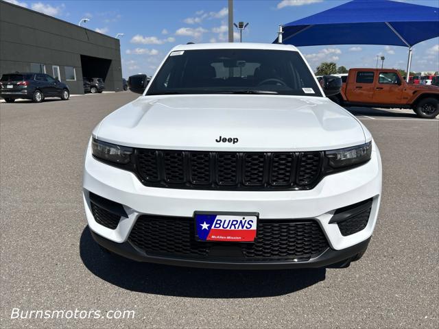 2025 Jeep Grand Cherokee GRAND CHEROKEE ALTITUDE 4X2