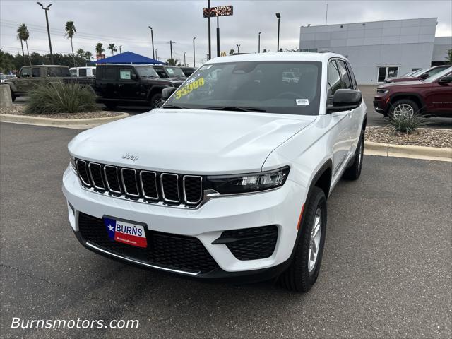 2025 Jeep Grand Cherokee GRAND CHEROKEE LAREDO 4X2 2025 Jeep Grand Cherokee GRAND CHEROKEE LAREDO 4X2