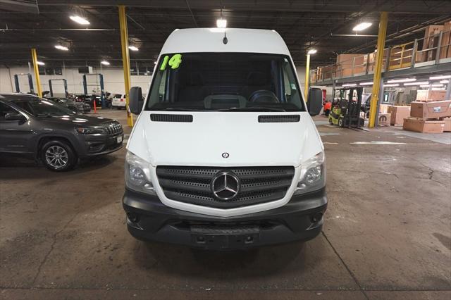 2014 Mercedes-Benz Sprinter 2500 Normal Roof 2014 Mercedes-Benz Sprinter 2500 Normal Roof