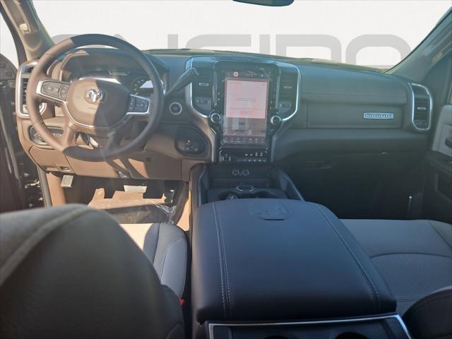 2025 RAM Ram 2500 RAM 2500 LARAMIE MEGA CAB 4X4 64 BOX
