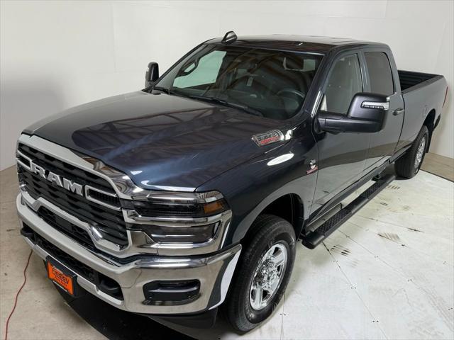 2026 RAM Ram 3500 RAM 3500 TRADESMAN CREW CAB 4X4 8 BOX