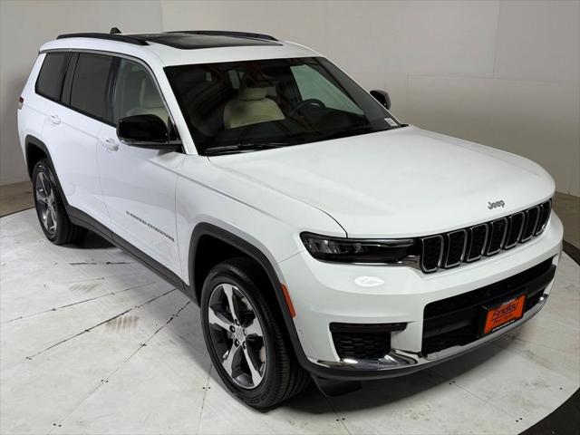 2025 Jeep Grand Cherokee GRAND CHEROKEE L LIMITED 4X4