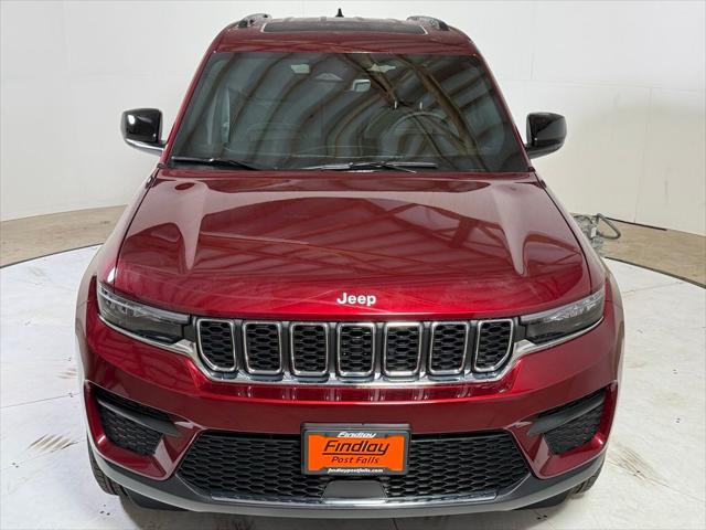 2025 Jeep Grand Cherokee GRAND CHEROKEE LAREDO X 4X4 2025 Jeep Grand Cherokee GRAND CHEROKEE LAREDO X 4X4