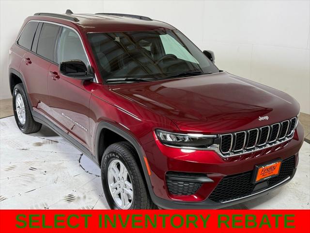 2025 Jeep Grand Cherokee GRAND CHEROKEE LAREDO 4X4 2025 Jeep Grand Cherokee GRAND CHEROKEE LAREDO 4X4