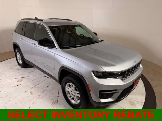 2025 Jeep Grand Cherokee GRAND CHEROKEE LAREDO 4X4 2025 Jeep Grand Cherokee GRAND CHEROKEE LAREDO 4X4