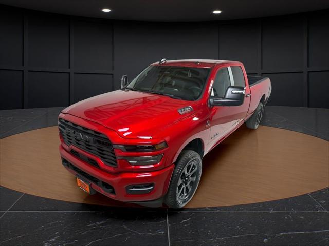 2026 RAM 3500 RAM 3500 BIG HORN CREW CAB 4X4 8 BOX
