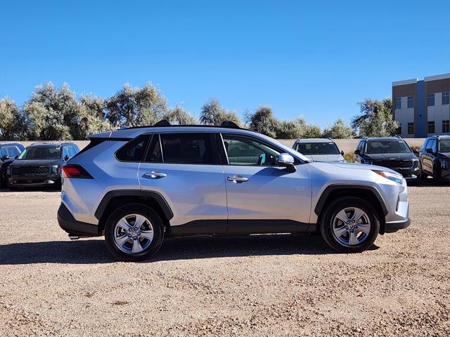 2022 Toyota RAV4 Hybrid XLE 2022 Toyota RAV4 Hybrid XLE