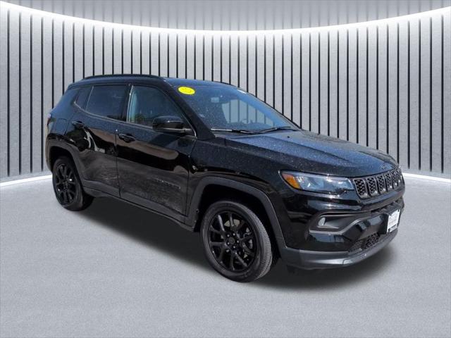 2026 Jeep Compass Latitude Altitude