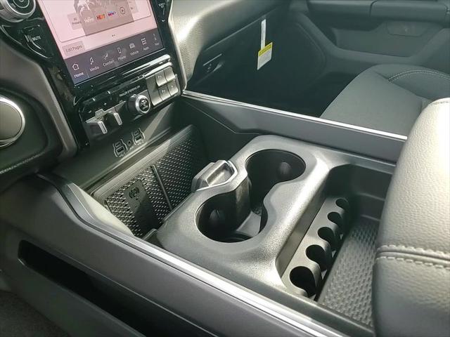 2026 Ram 1500 Big Horn Crew Cab 4x4 5'7" Box