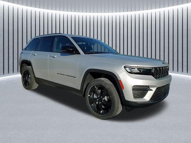 2025 Jeep Grand Cherokee GRAND CHEROKEE ALTITUDE X 4X4