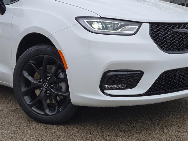 2026 Chrysler Pacifica PACIFICA LIMITED AWD