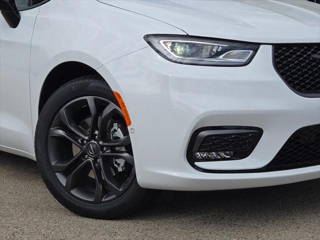 2026 Chrysler Pacifica PACIFICA SELECT 2026 Chrysler Pacifica PACIFICA SELECT