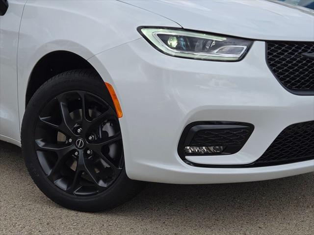 2026 Chrysler Pacifica PACIFICA LIMITED AWD